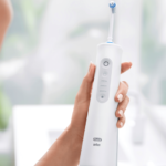 So verwenden Sie den Oral-B Dental Irrigator