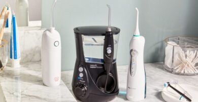 Wie man den Waterpik-Dental-Irrigator zerlegt und reinigt